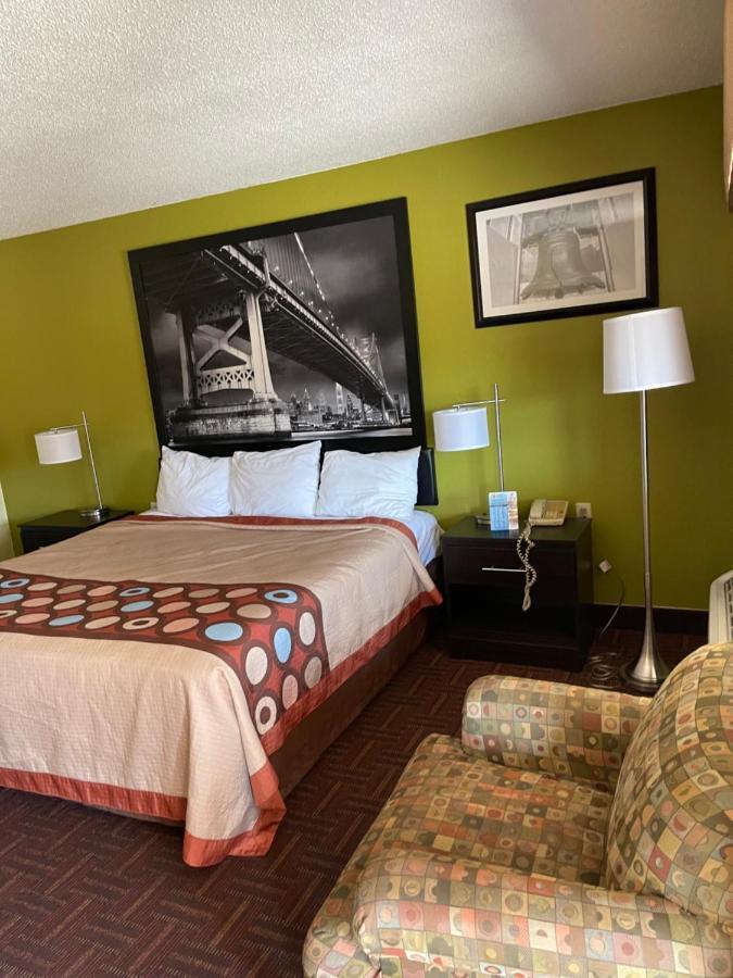Royal Inn Bellmawr Extérieur photo